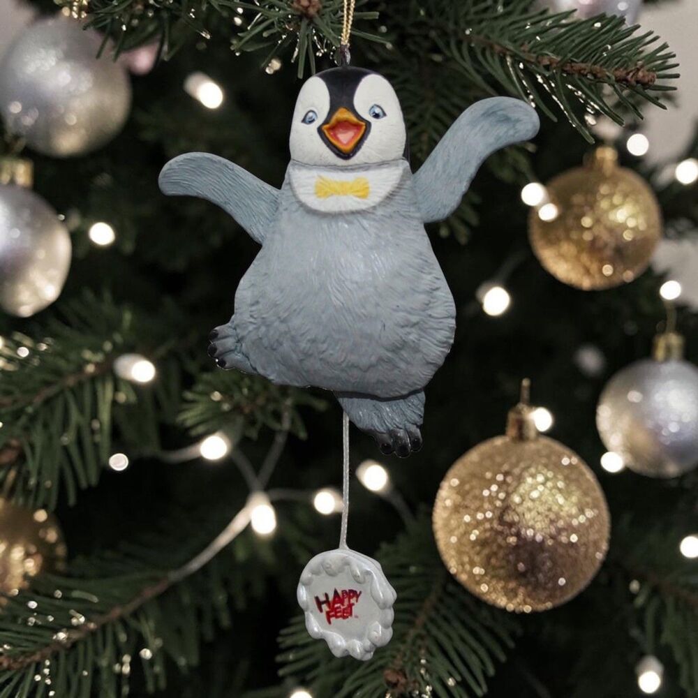 2008 Hallmark Keepsake Ornament Happy Feet Mumble Dances Penguin Pull String NEW